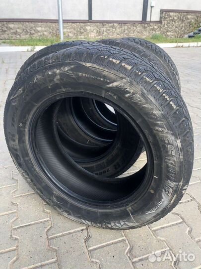 Bridgestone Ice Cruiser 7000 225/65 R17 106T