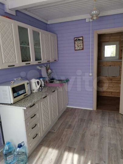 Дом 32 м² на участке 8,5 сот.