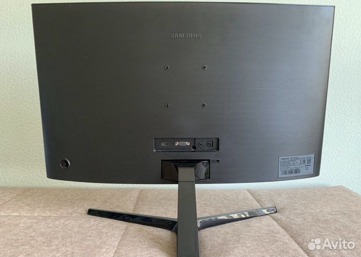 Монитор Samsung 27”