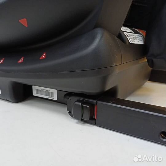 Автокресло с 9мес до 12 лет Joie Bold red Англия