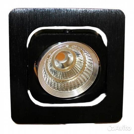 Светильник встраиваемый светодиодный