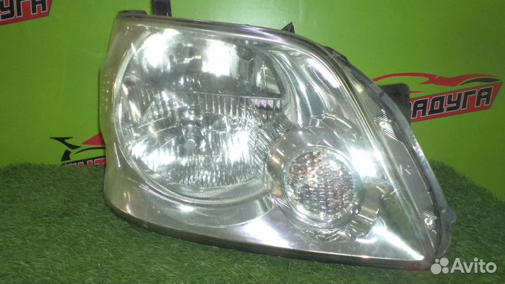 Фара toyota AZR60G,AZR65G noah 28151