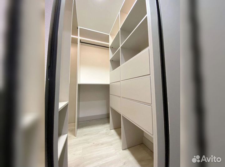 Шкаф-купе гадероб под ключ