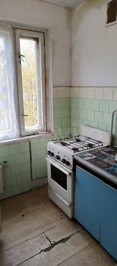 3-к. квартира, 50 м², 5/5 эт.