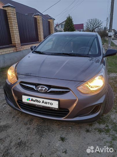 Hyundai Solaris 1.4 AT, 2014, 162 000 км