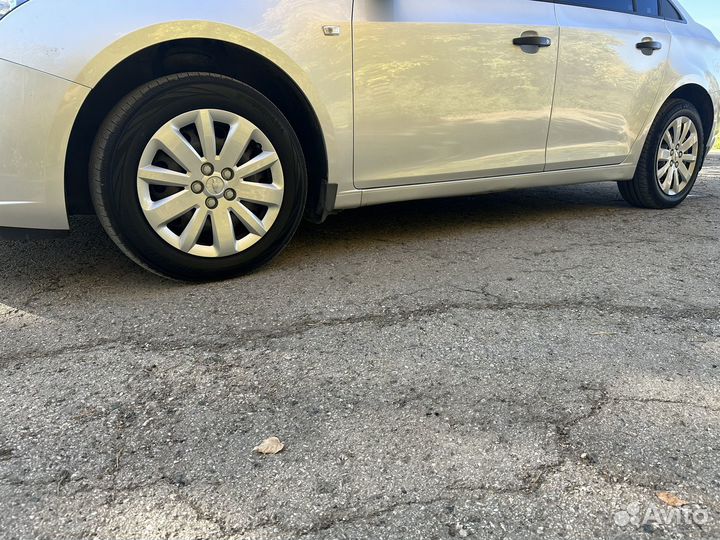Chevrolet Cruze 1.6 МТ, 2012, 140 000 км