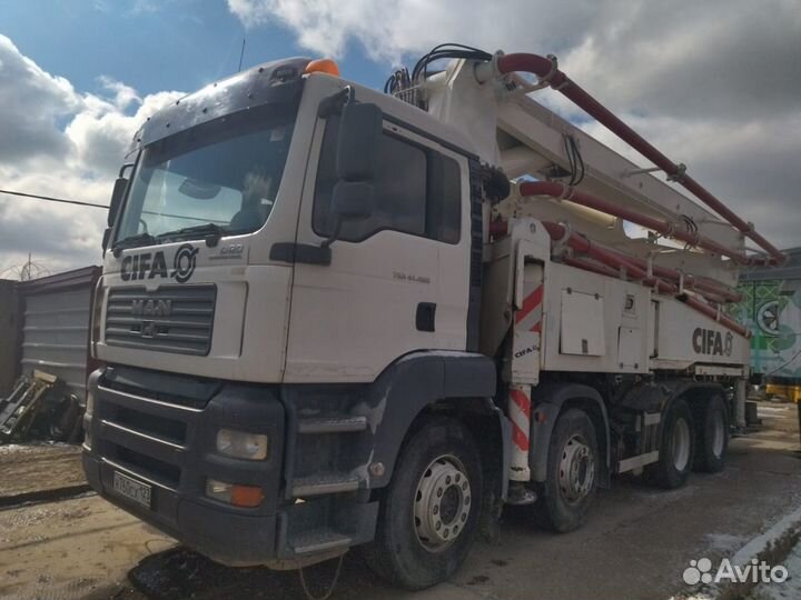Автобетононасос MAN. Установка cifa K43+1 XRZ