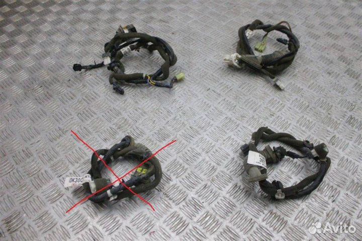 Проводка двери Kia Rio 1 1.5 A5D 98 Л.С 2002