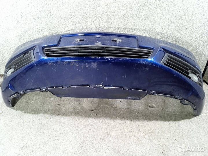 Бампер передний Opel Zafira B