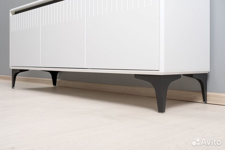 Тумба под тв Муар 13.261.01 1,37метра