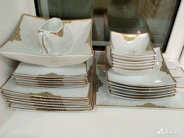 Набор столовой посуды на 6 персон