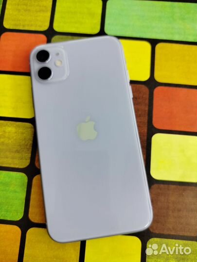 iPhone 11, 64 ГБ