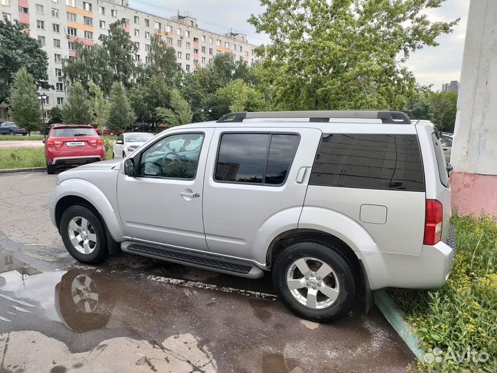 Nissan Pathfinder 2.5 AT, 2008, 235 000 км