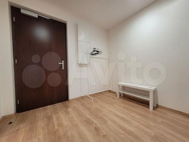 2-к. квартира, 57 м², 11/12 эт.