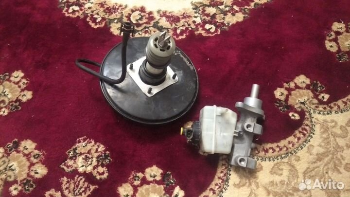 Тормозной вакуум и Тормозной цилиндр