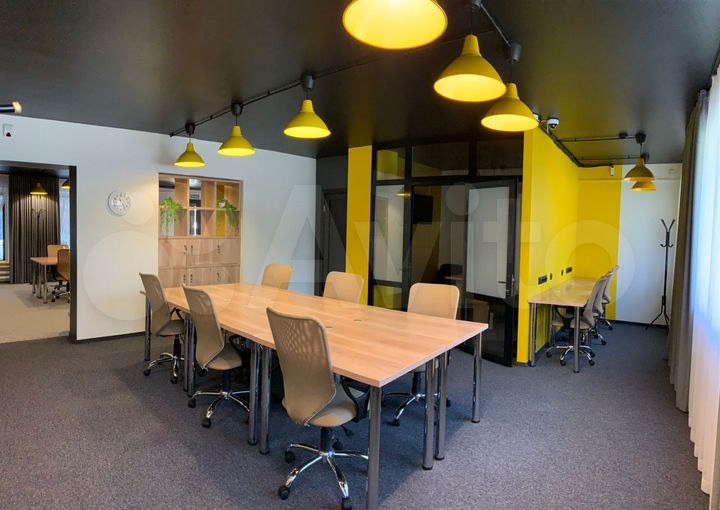 Аренда рабочего места + юридический адрес