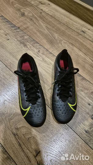 Футбольные бутсы nike mercurial р.39,5