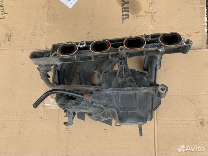 Коллектор впускной Ford Fusion Fiesta