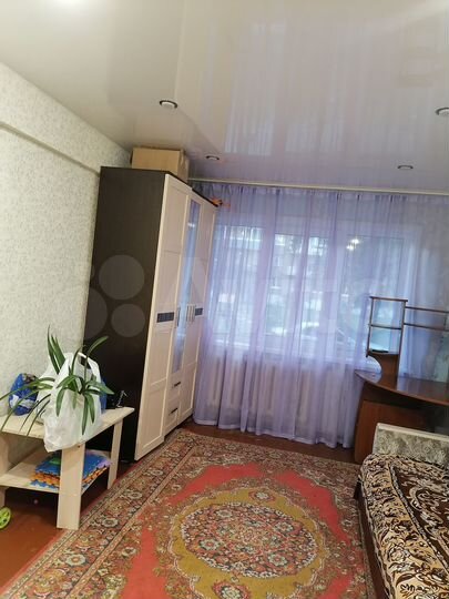 Комната 18 м² в 4-к., 1/5 эт.