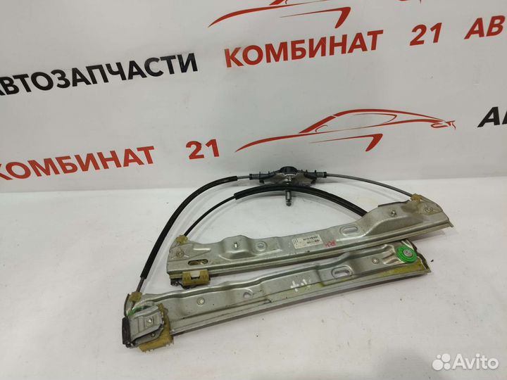 Стеклоподъемник перед RH Лада Гранта