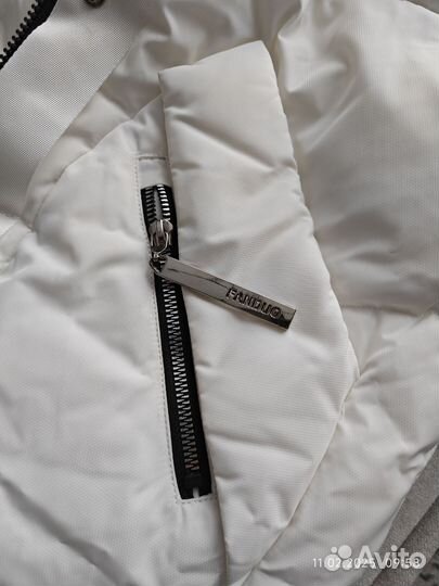 Пуховик женский