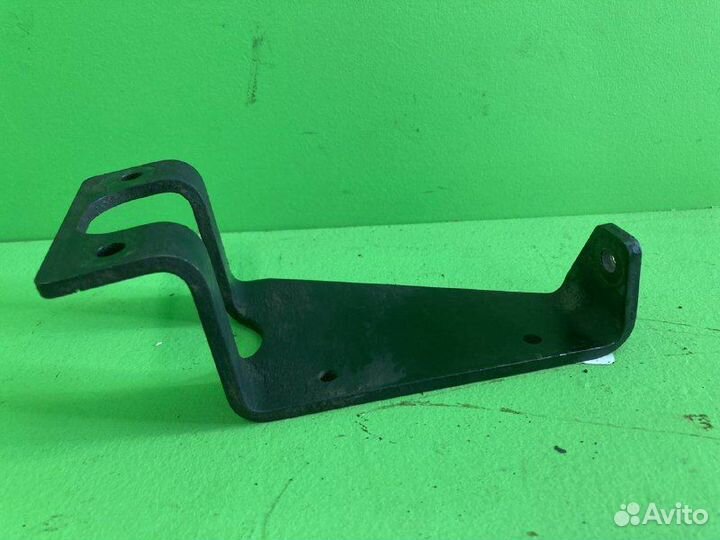 Кронштейн крепления DAF XF105