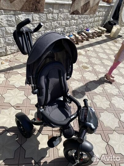 Детский велосипед с ручкой новый