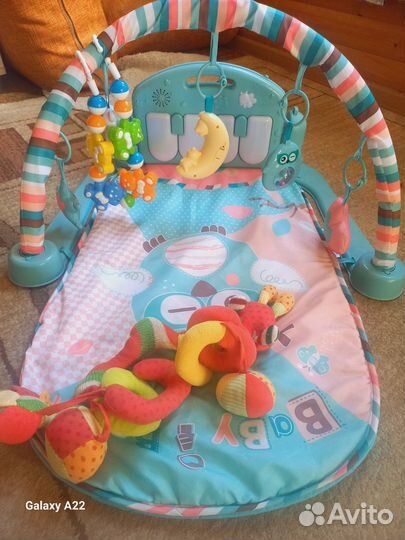 Развивающий коврик