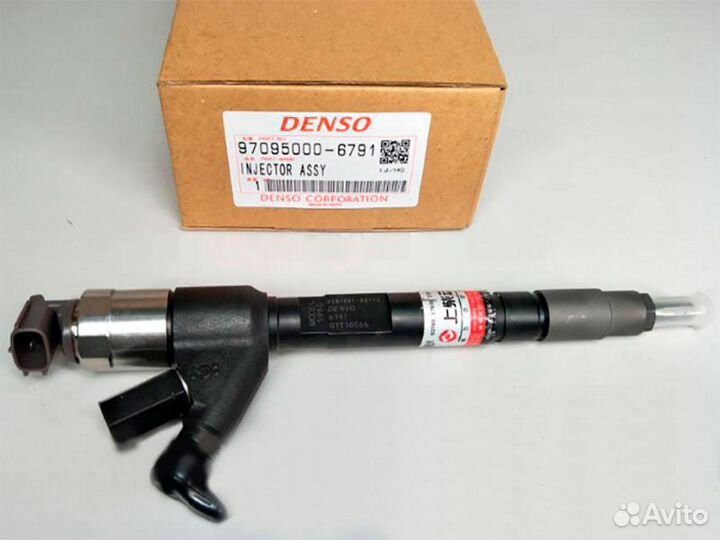 Форсунка топливная Denso 095000-6791