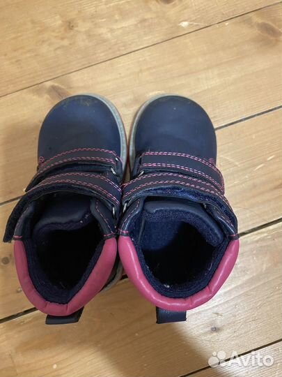 Ботинки для девочки