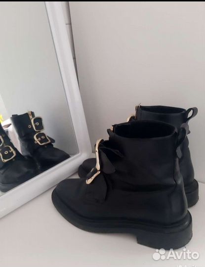 Ботинки женские 39 размер