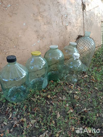 Бутыль и банки стеклянные