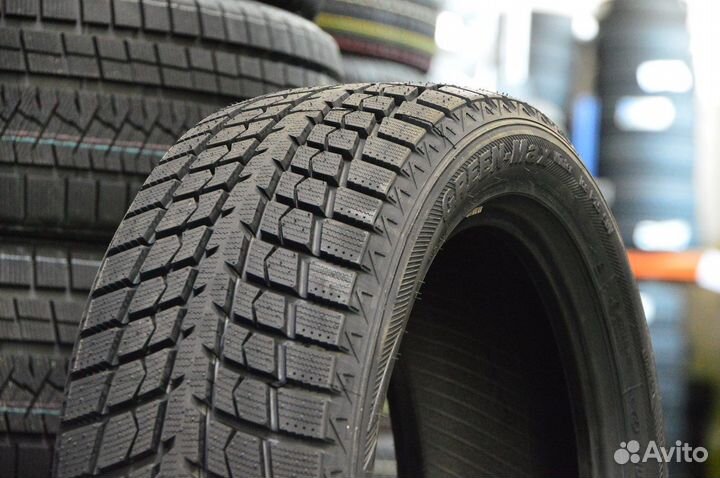 LingLong Green-Max Winter Ice I-15 SUV 245/50 R18 100T