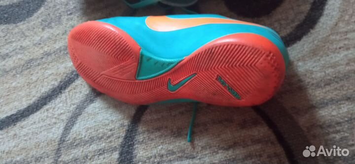 Футзалки nike