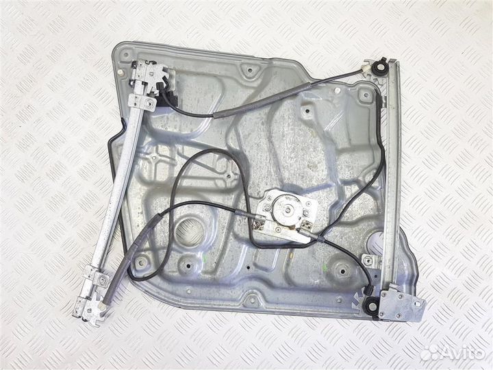 80770AV601 Стеклоподъемник передний правый Nissan