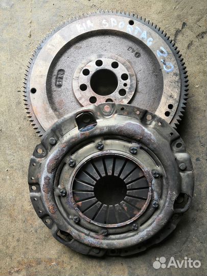 Маховик с корзиной сцепления Kia Sportage / Retona