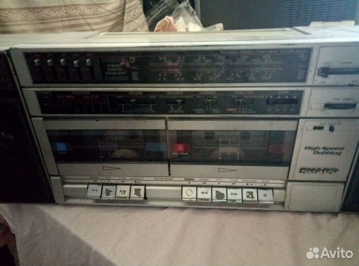 Продам магнитолу Sharp