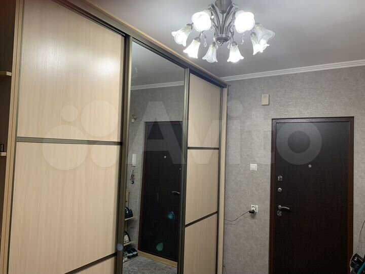 2-к. квартира, 76 м², 13/14 эт.