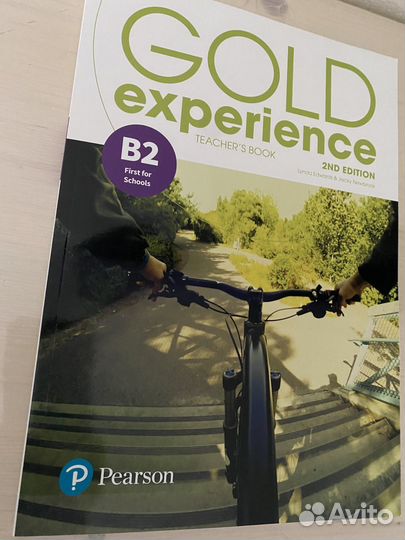 Gold experience 2nd Teacher's Book