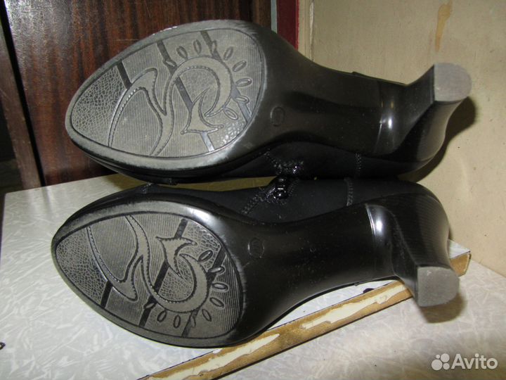 Полусапожки 40