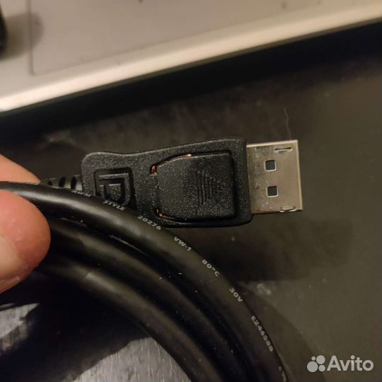 Кабель display Port