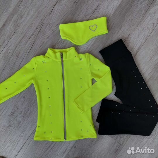 Одежда для фигурного катания новая