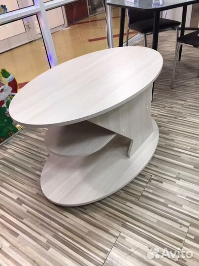 Журнальный стол