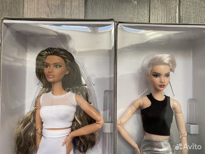 Кукла Barbie Looks