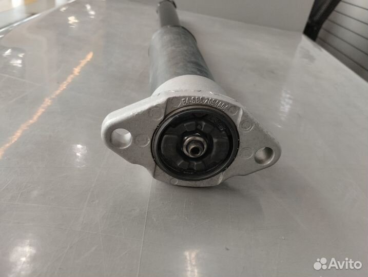 Задний амортизатор Мерседес W213 W205 W204