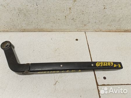 Поводок стеклоочистителя задний