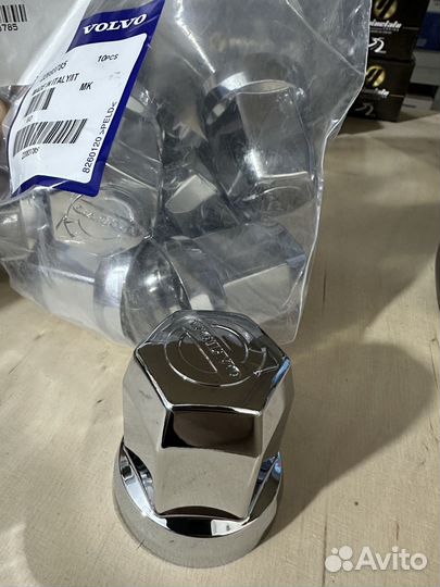 Колпачки на колесные гайки volvo оригинал 22083785