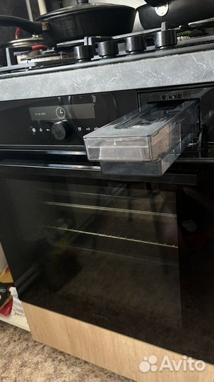 Духовой шкаф