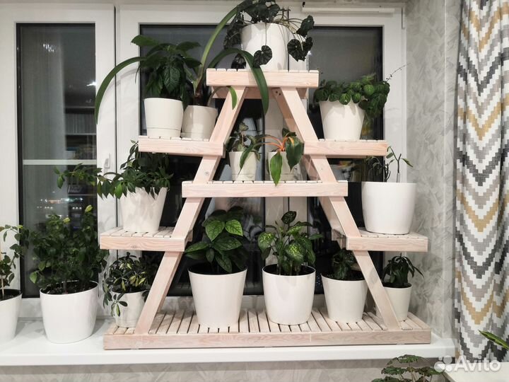 Полка для цветов