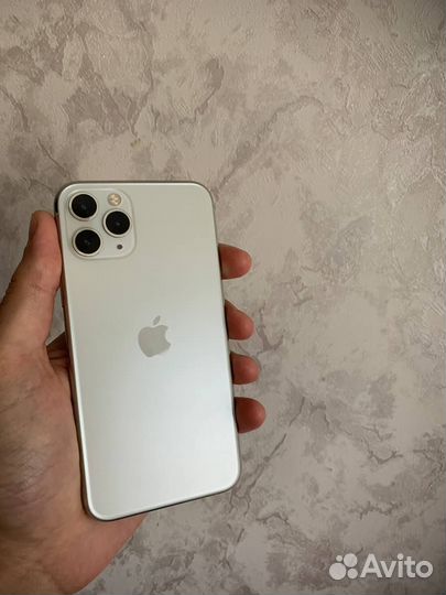 iPhone 11 Pro, 64 ГБ